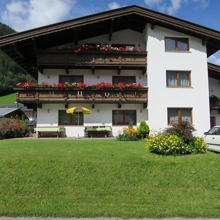 Apartment Elisabeth-3 By Interhome Aschau Im Zillertal Esterno foto